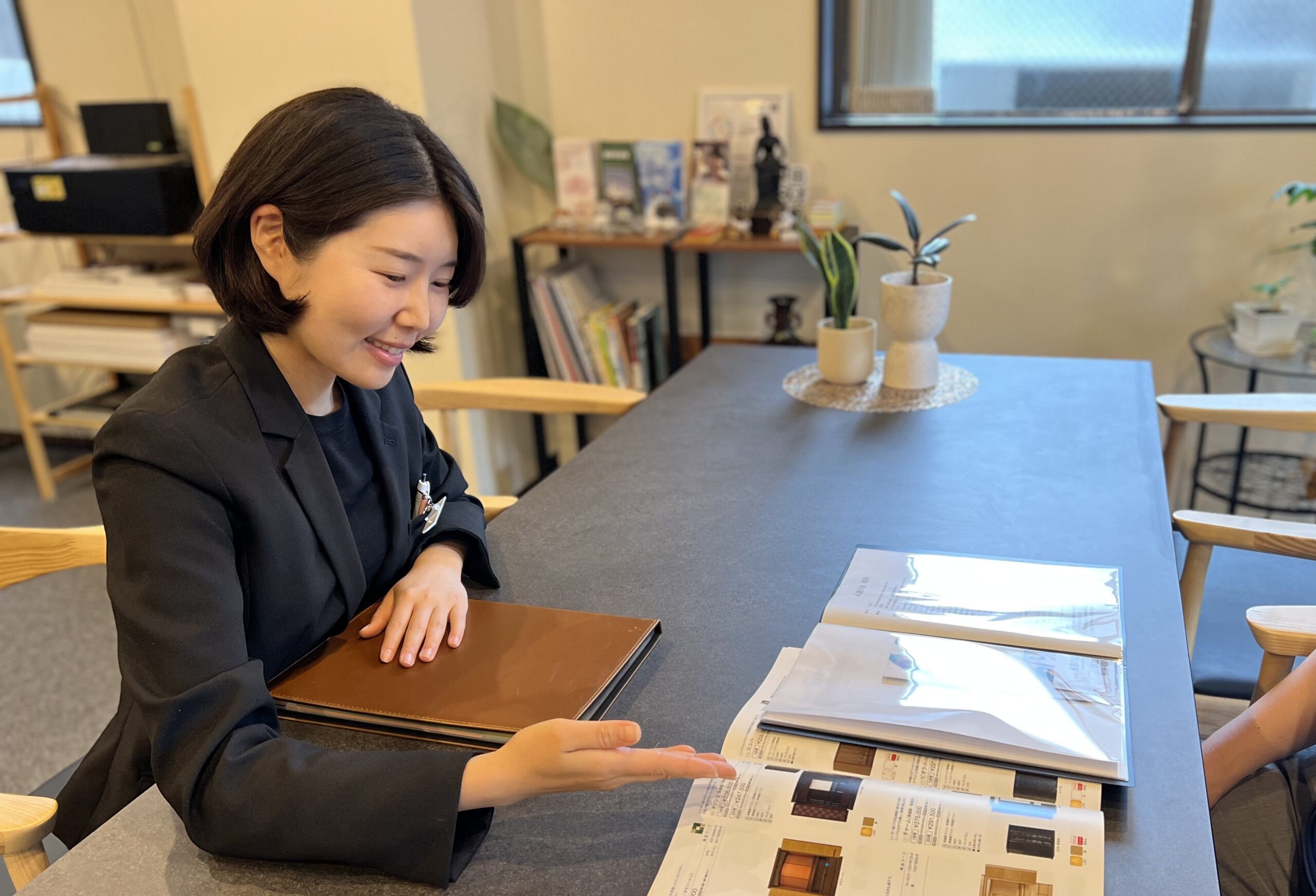 行政書士 三牧史歩